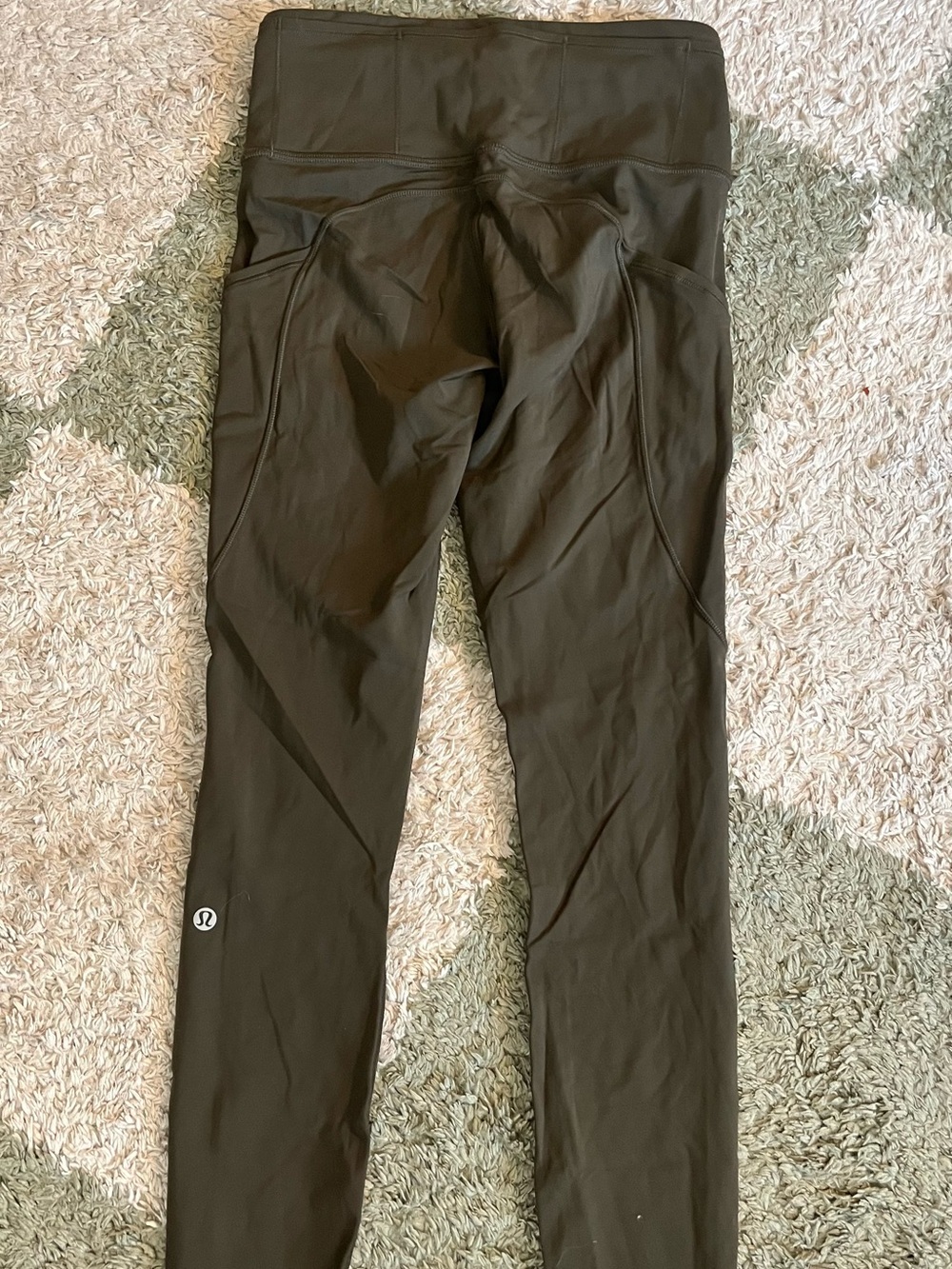 lululemon athletica olive green women’s leggings with side pockets